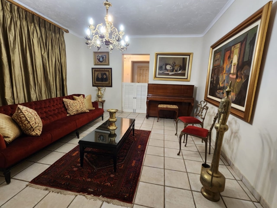 4 Bedroom Property for Sale in Ifafi North West
